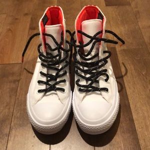 NWOT Limited Converse Chuck Taylor All Star II